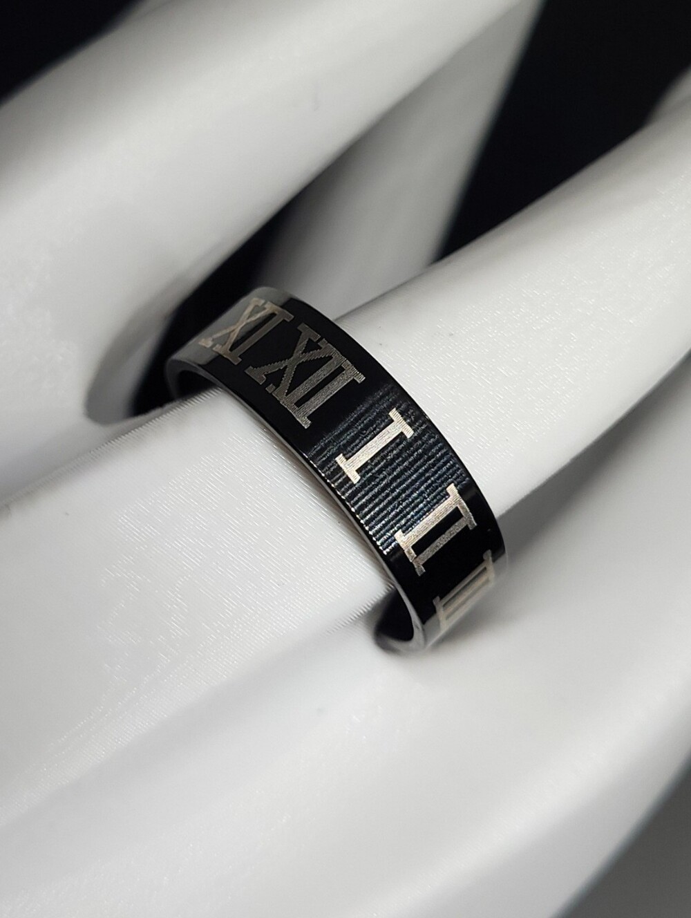 $1 | 11 | Roman Numeral Wide Band Ring